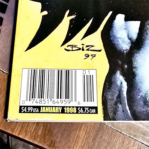 January 1998  Wizard Comic Guide Magazine - Picture 2 of 3